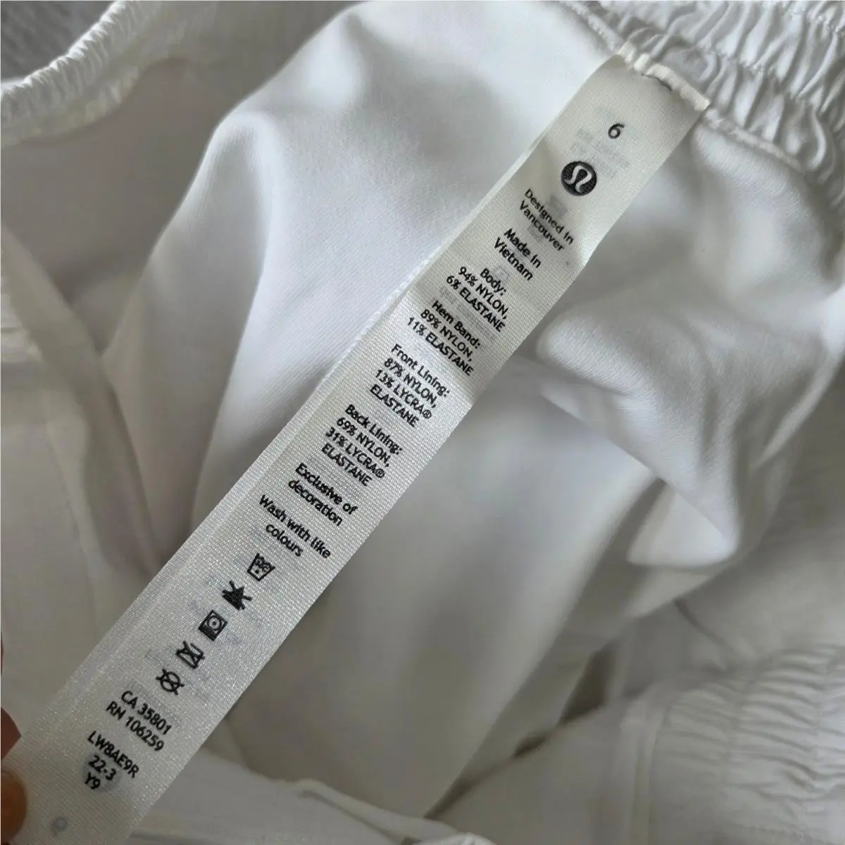 Lululemon clothing - White 11