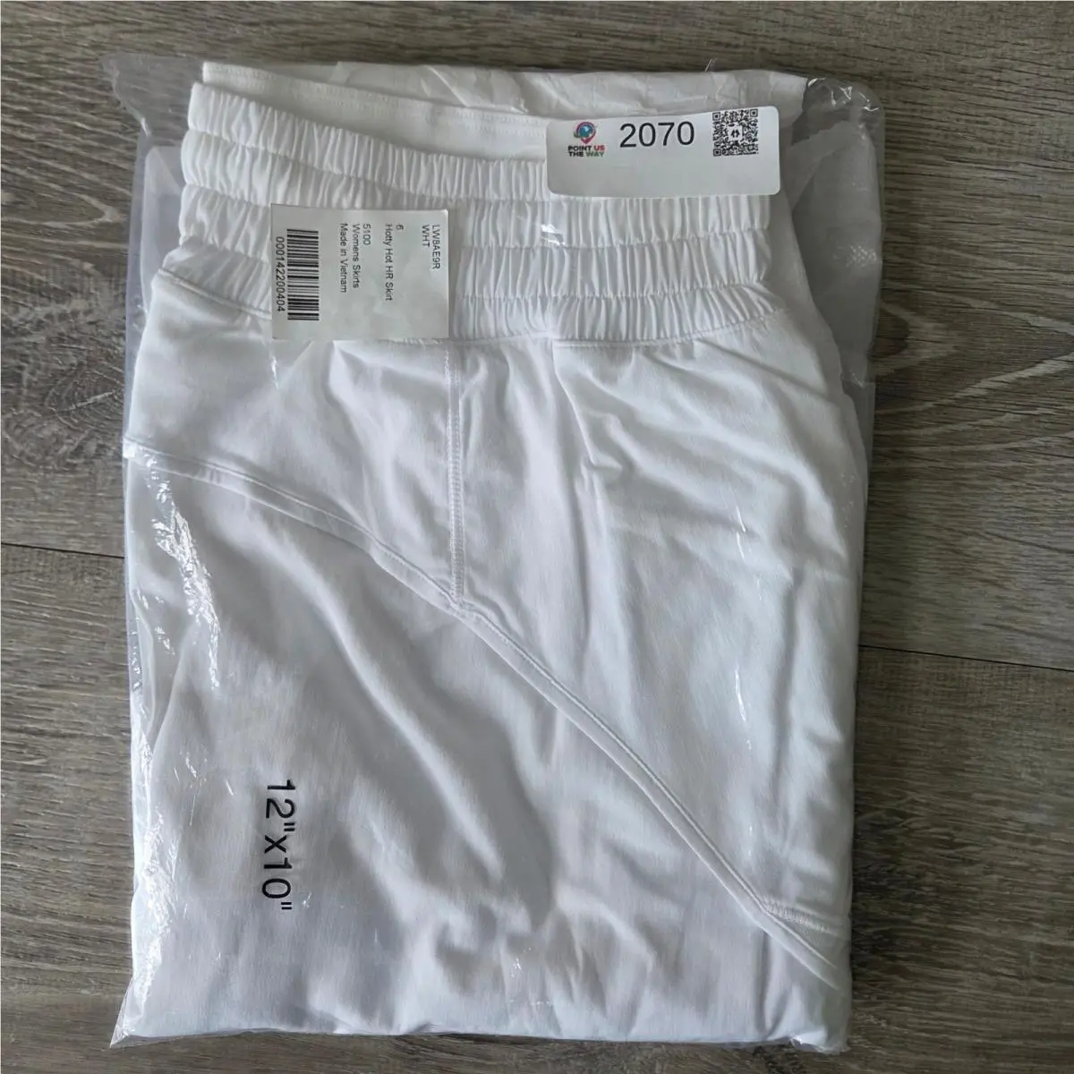 Lululemon clothing - White 14