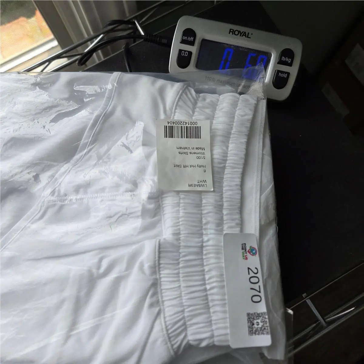 Lululemon clothing - White 15