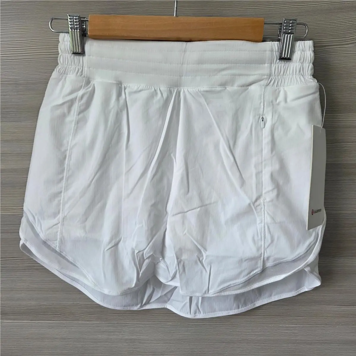 Lululemon clothing - White 3