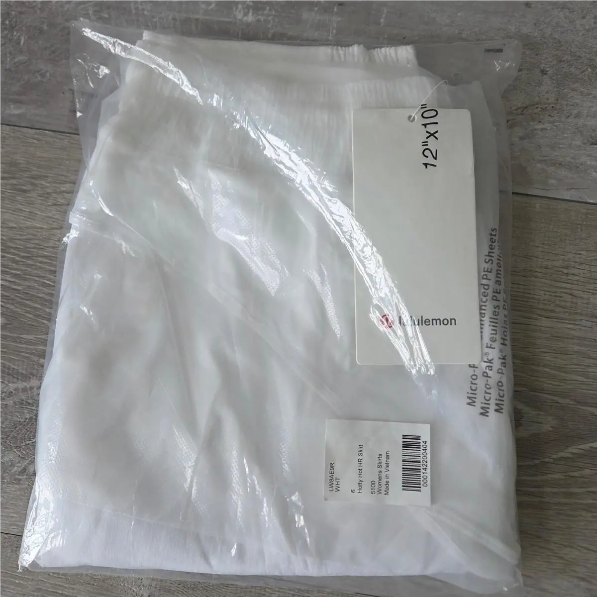 Lululemon clothing - White 7