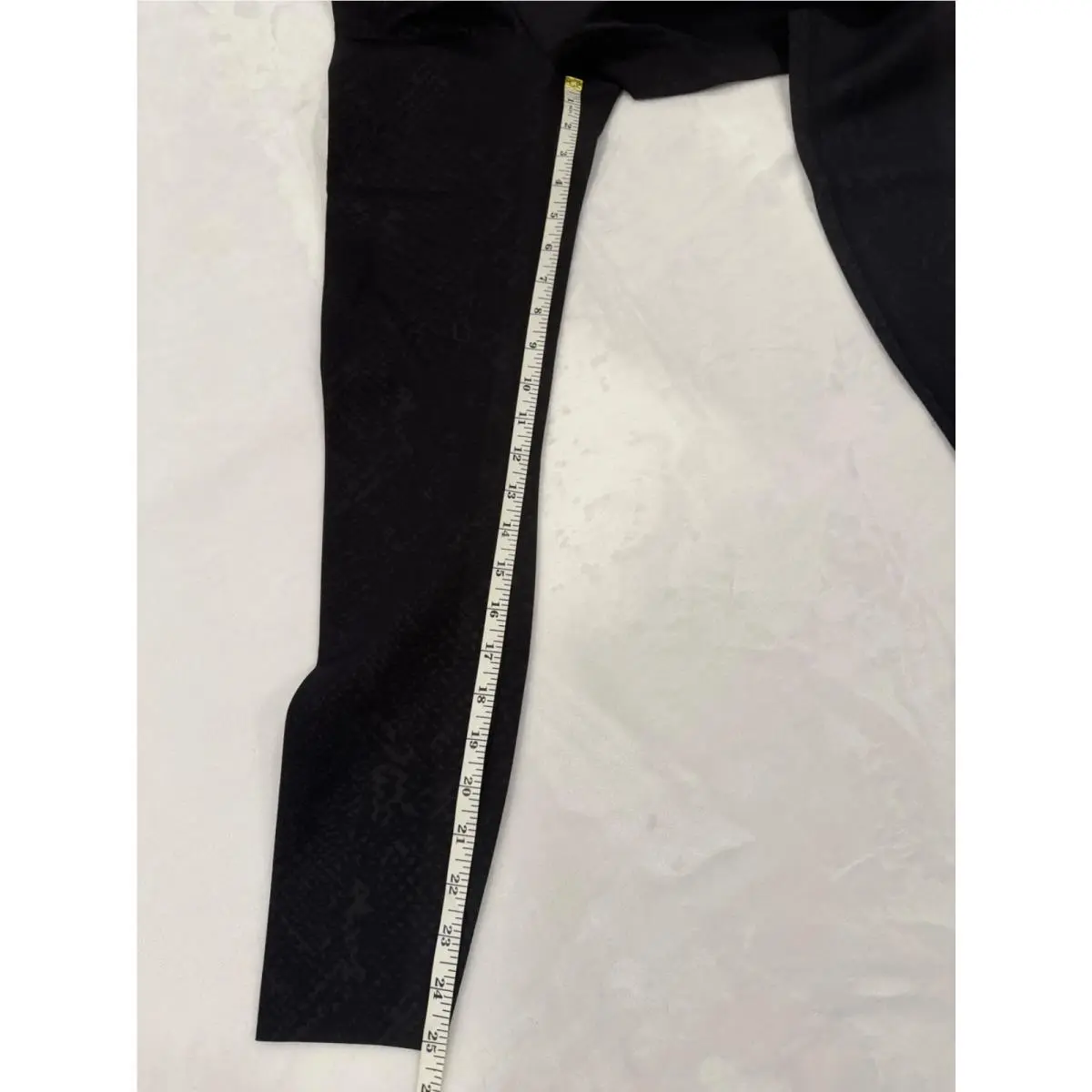 Lululemon clothing - Black 5