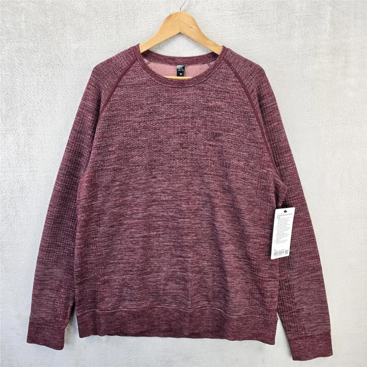 Lululemon Mens Engineered Warmth Long Sleeve Crew XL Mulled Wine Pink Taupe
