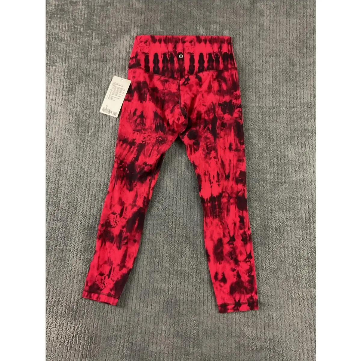 Lululemon clothing - Red 8