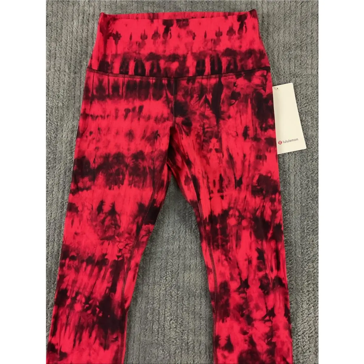 Lululemon clothing - Red 0