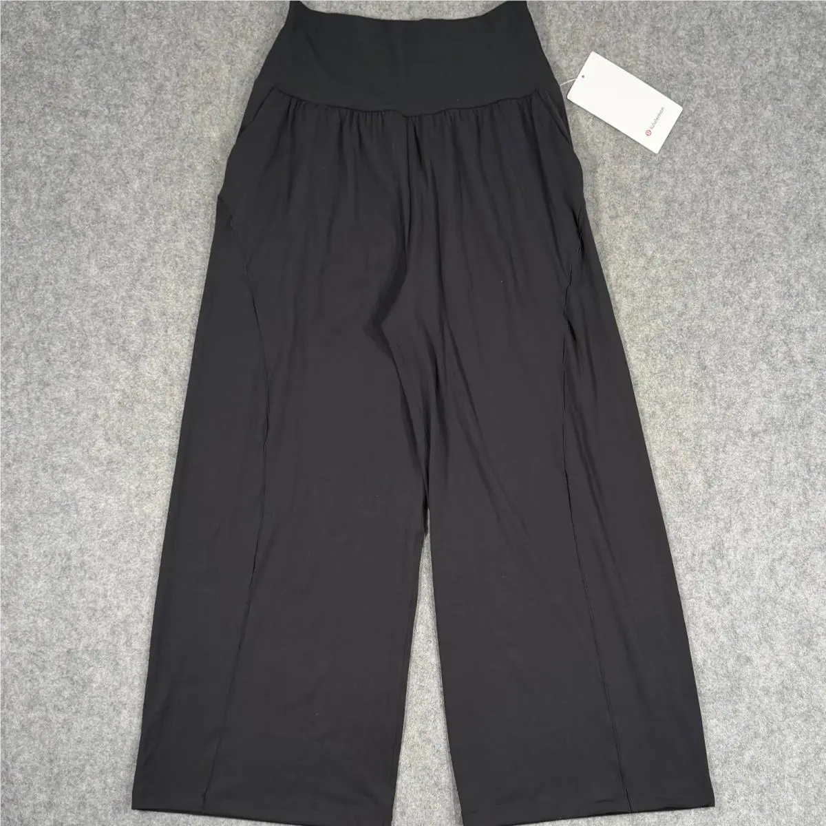 Lululemon Black Nulu Cinch Hem High Rise Harem Pants Wide Leg Size Small
