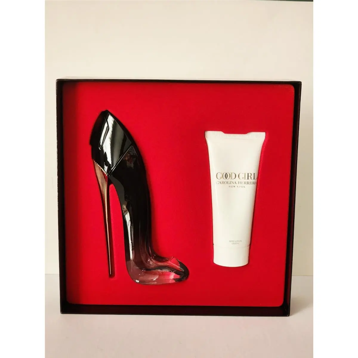 Good Girl Legere 2.7OZ 2PC Set For Women by Carolina Herrera
