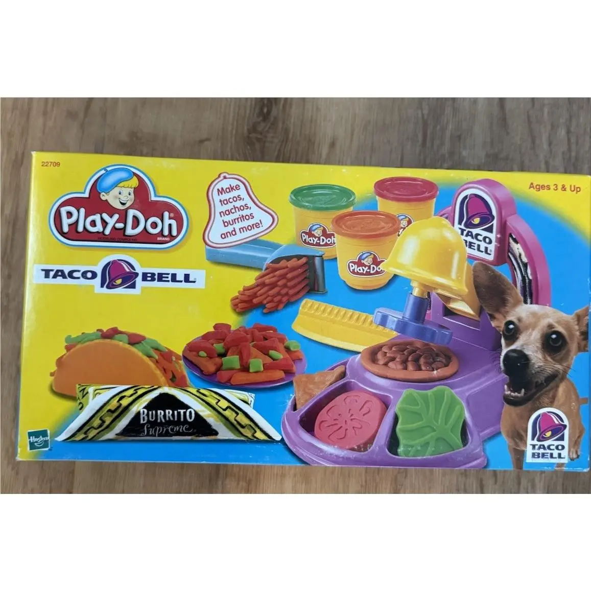 Vintage 2000 Play-doh Taco Bell Playset 22709 Hasbro Fast Food Toy
