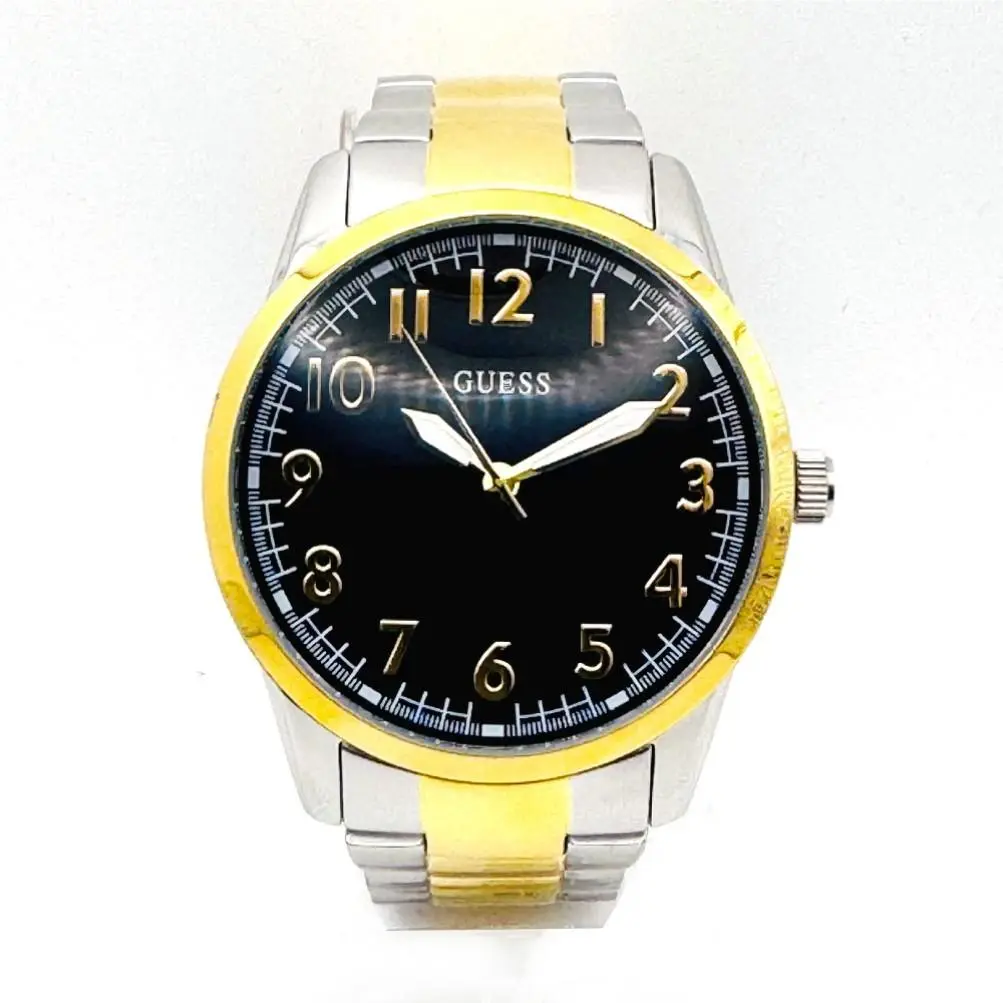 Guess Men`s Classic Analog Watch U1323G2