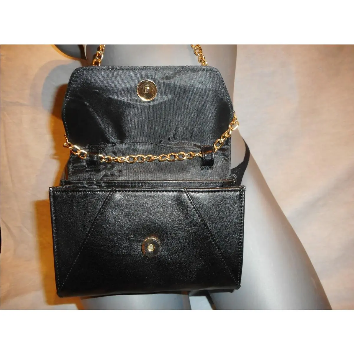 Factory Los Angeles 2 in 1 Convertible Bag Cross Body and Belt Tag by Guess