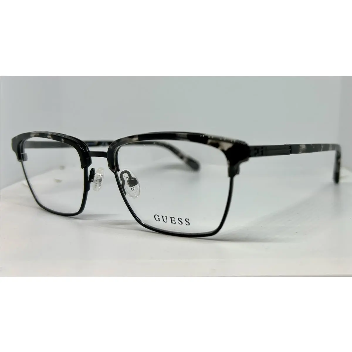 Guess Men’s Eyeglasses Frames Case Model GU50062 020 In Color Grey
