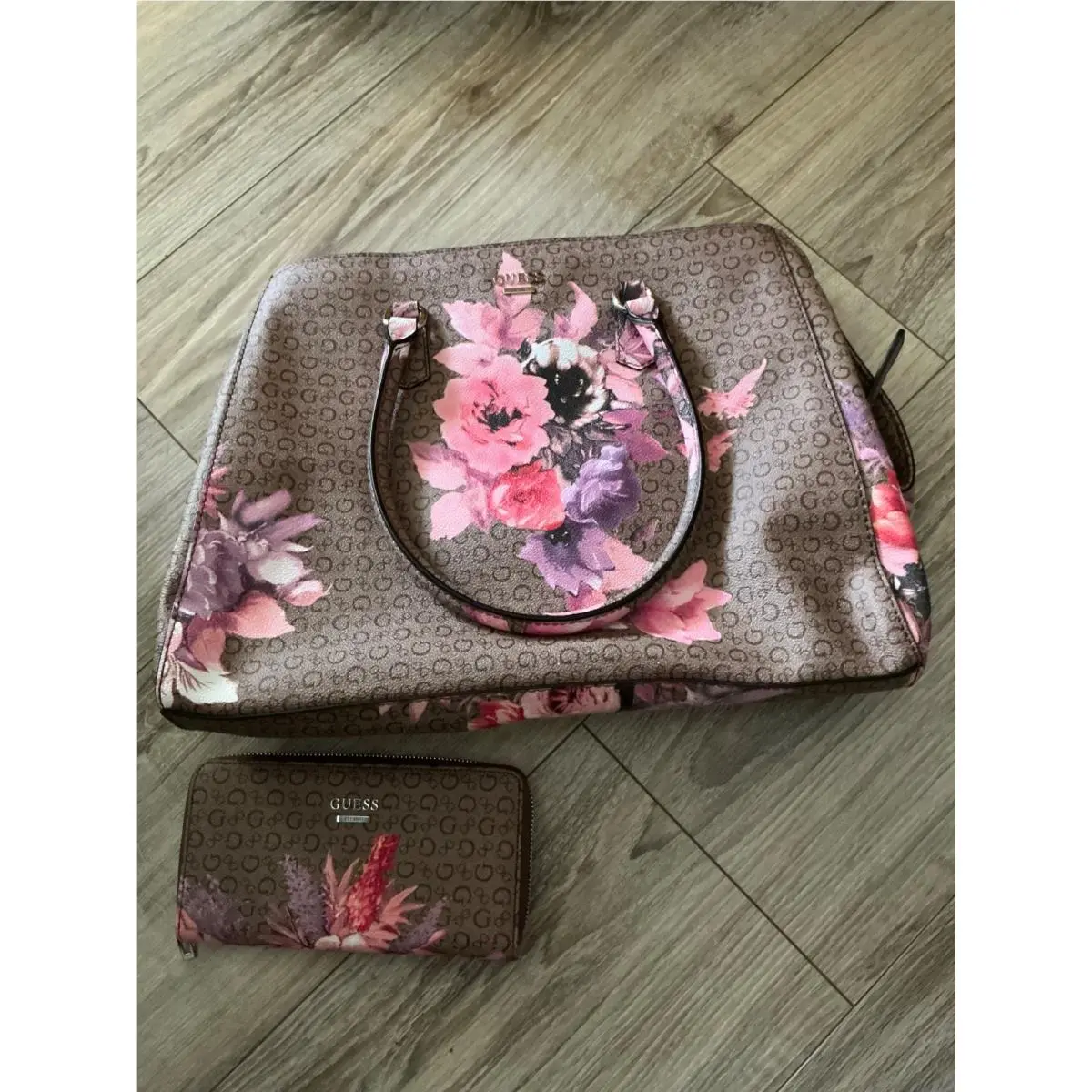 Vintage Guess Floral Purse Matching Wallet