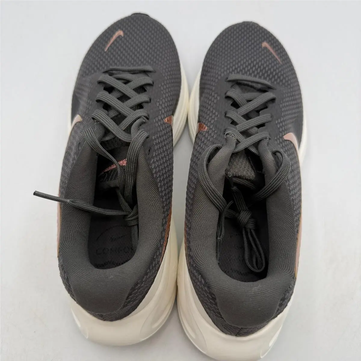 Nike shoes - Nike Revolution 8 - Revolution - Gray 3