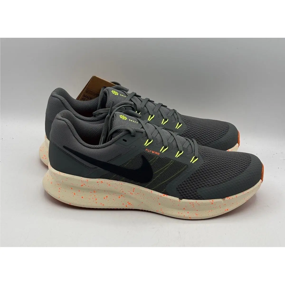 Nike Run Swift 3 Shoes Men Size 11.5 Iron Grey Total Orange Running HV5226 068