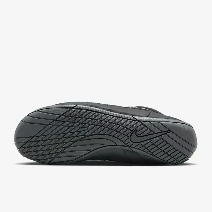 Nike shoes - Black 2
