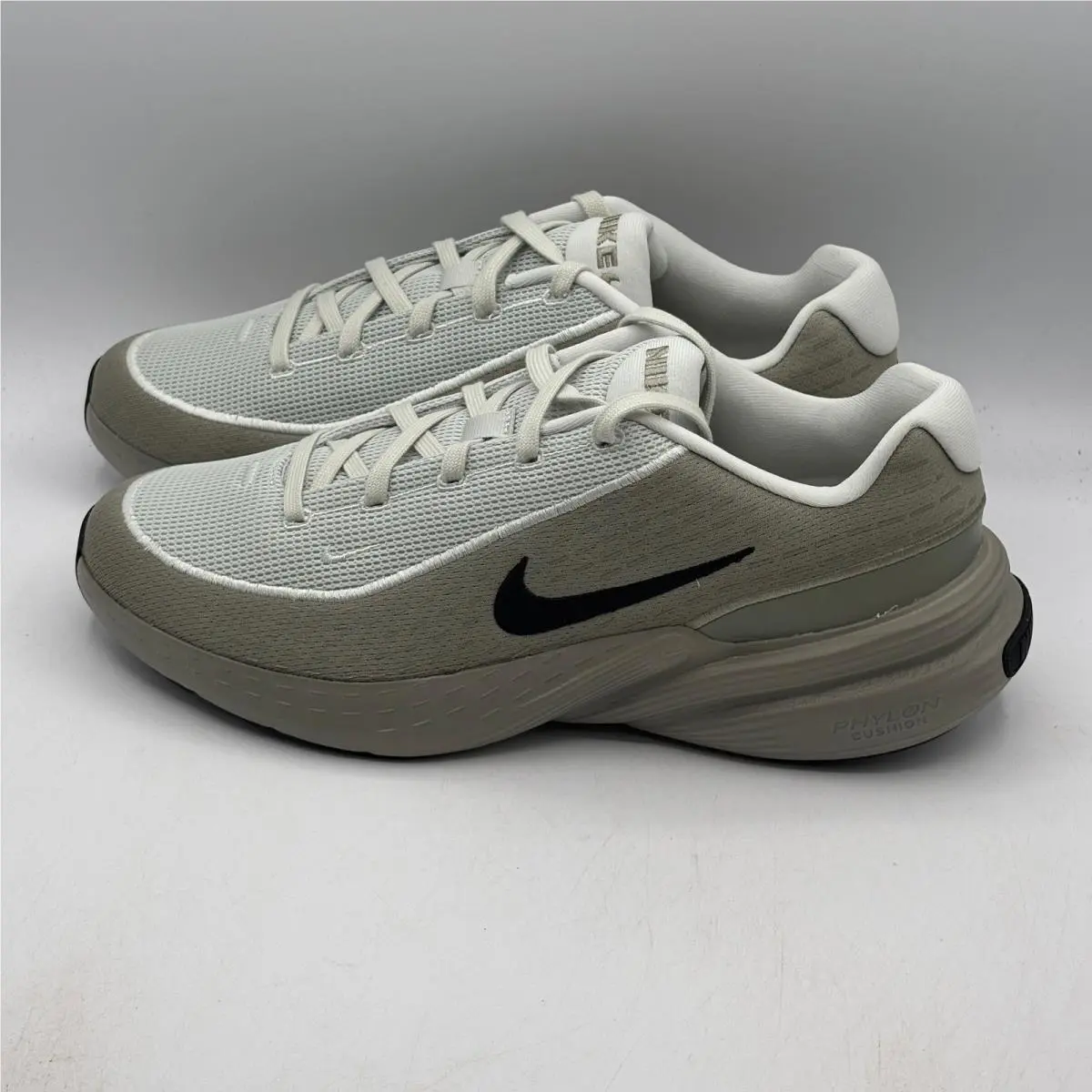 Nike shoes - Nike Uplift SC - Uplift - Gray 1