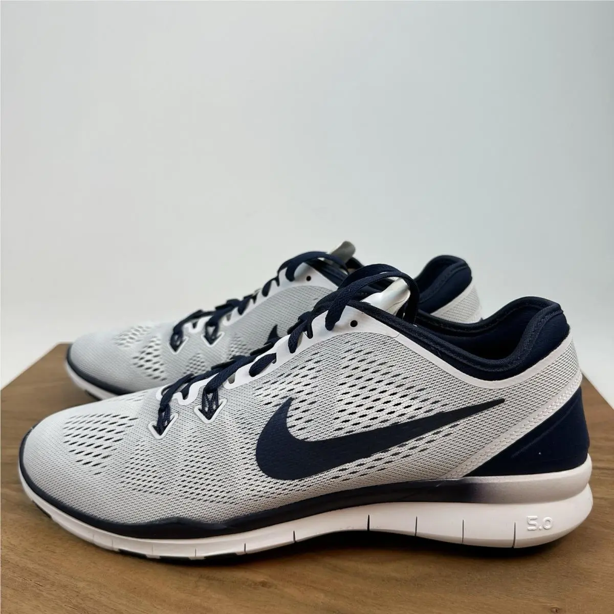 Nike shoes - Nike Free TR - Free - 704674 - White 0