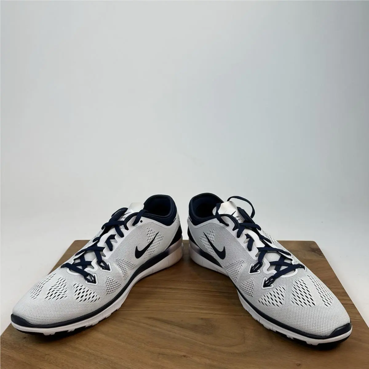Nike shoes - Nike Free TR - Free - 704674 - White 3