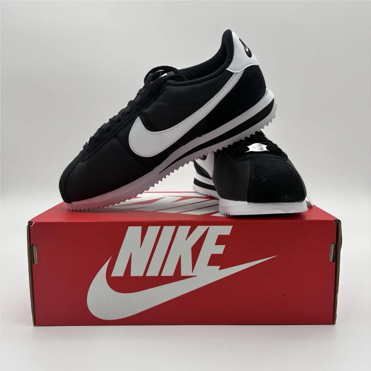 Nike Cortez Txt Black White Women Size 7 Casual Shoes DZ2795-001