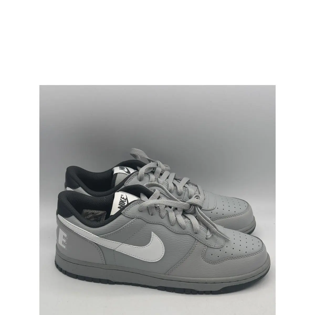 Nike Big Nike Low Shoes Mens Size 9.5 Grey White Lifestyle 355152-017