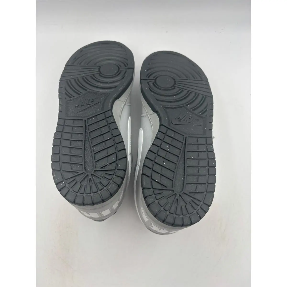 Nike shoes - Big Nike Low - Big Low - Gray 3