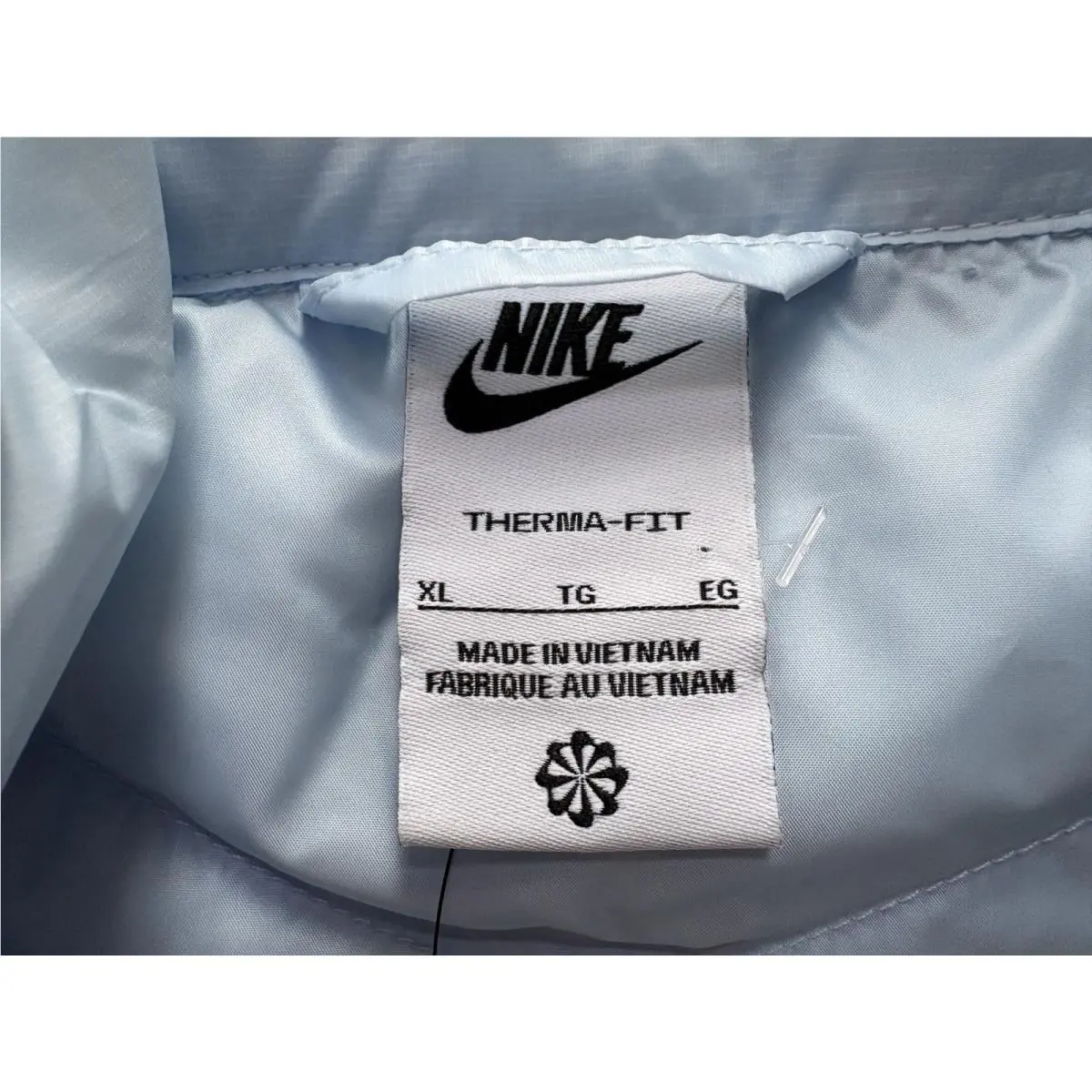 Nike clothing - Blue (UPC: 0198482165895) 2