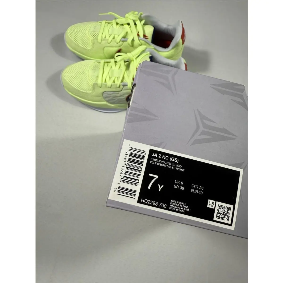 Nike shoes - HQ2298 700 - Green (UPC: 0198485562691) 8