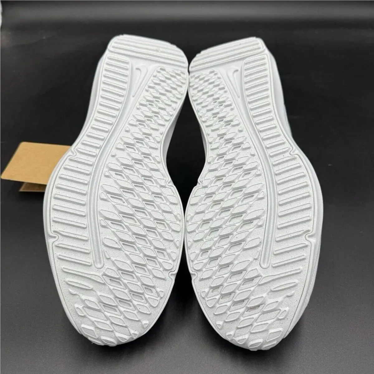 Nike shoes - White 6