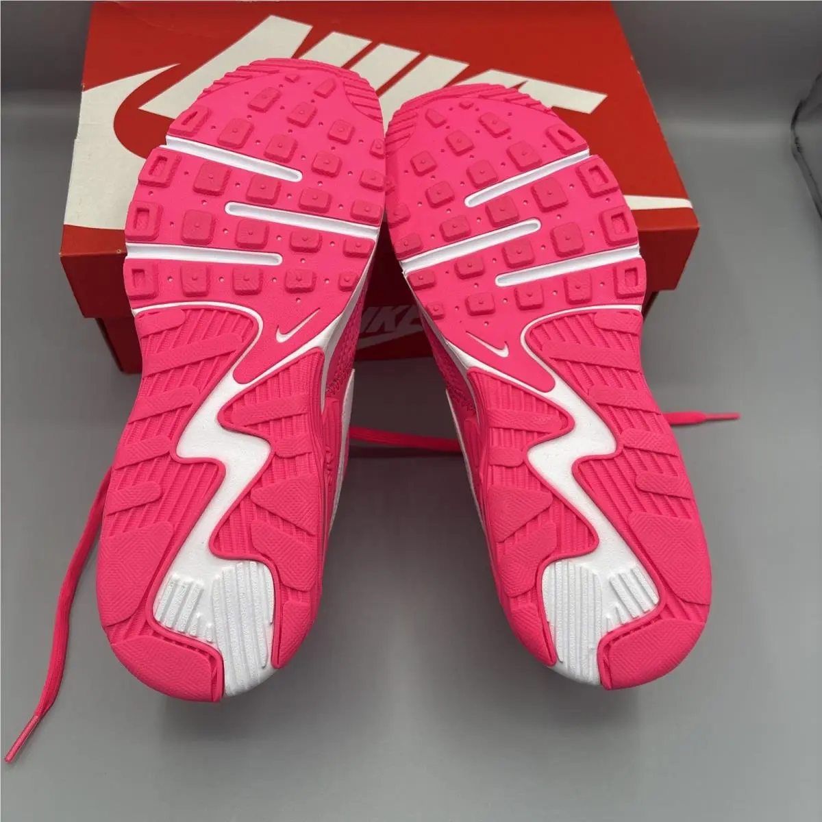 Nike shoes - NIKE - CD5432151 - Pink 1