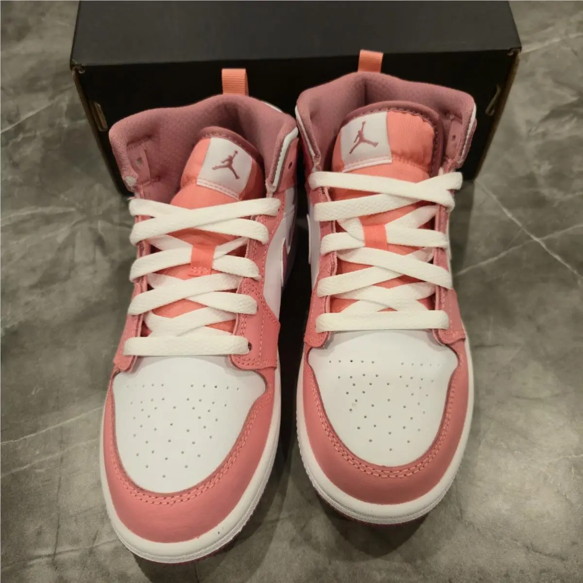 Nike shoes - Air Jordan 1 - Air - DQ8424 616 - Multicolor, Manufacturer: CORAL CHALK/DESERT BERRY-WHITE 2
