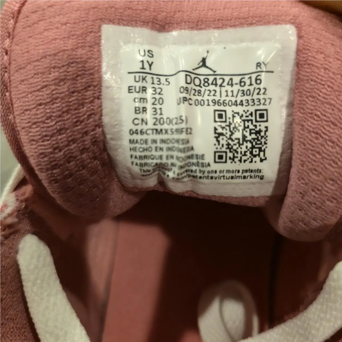 Nike shoes - Air Jordan 1 - Air - DQ8424 616 - Multicolor, Manufacturer: CORAL CHALK/DESERT BERRY-WHITE 7
