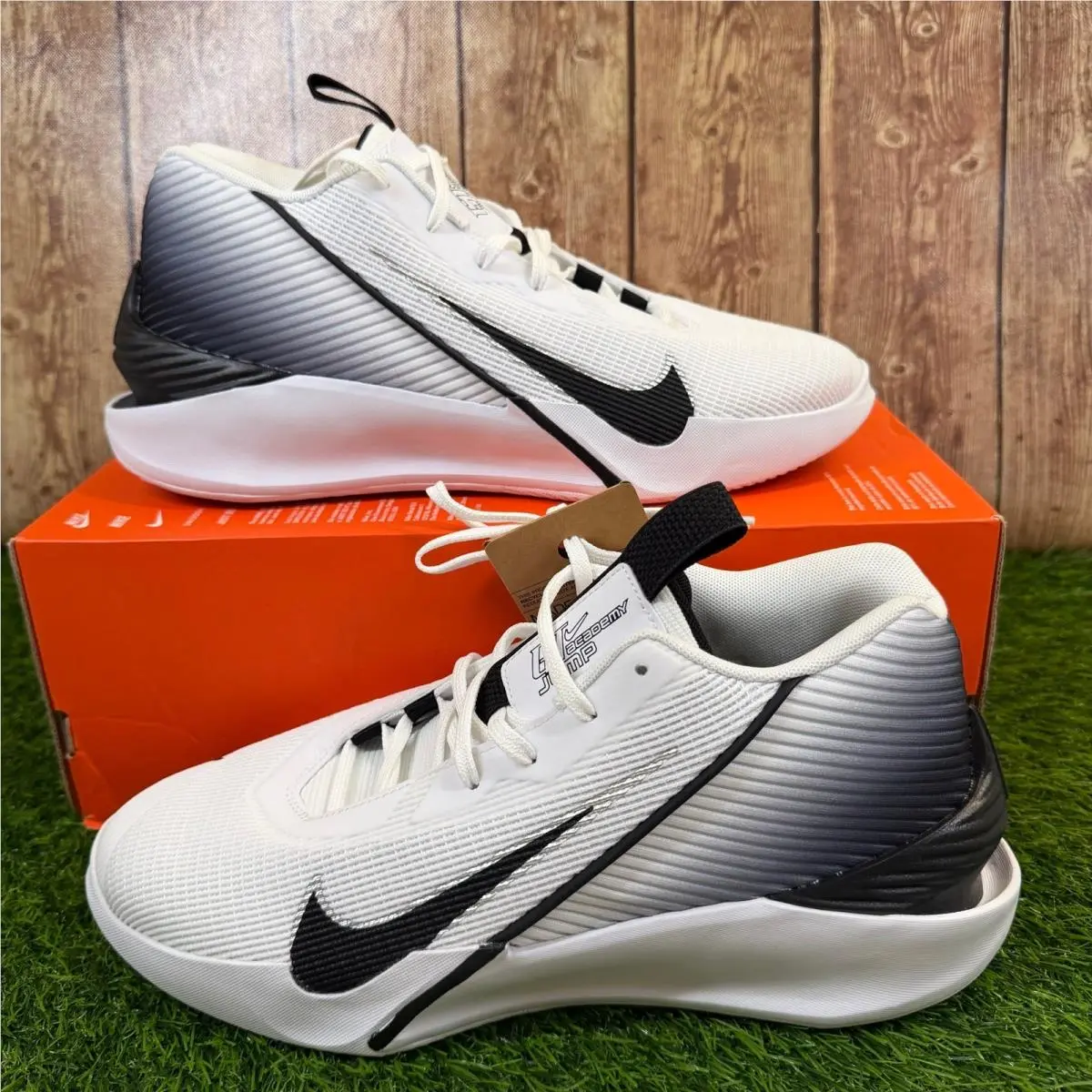 Nike shoes - G.T. Jump Academy - Jump Academy - White 0