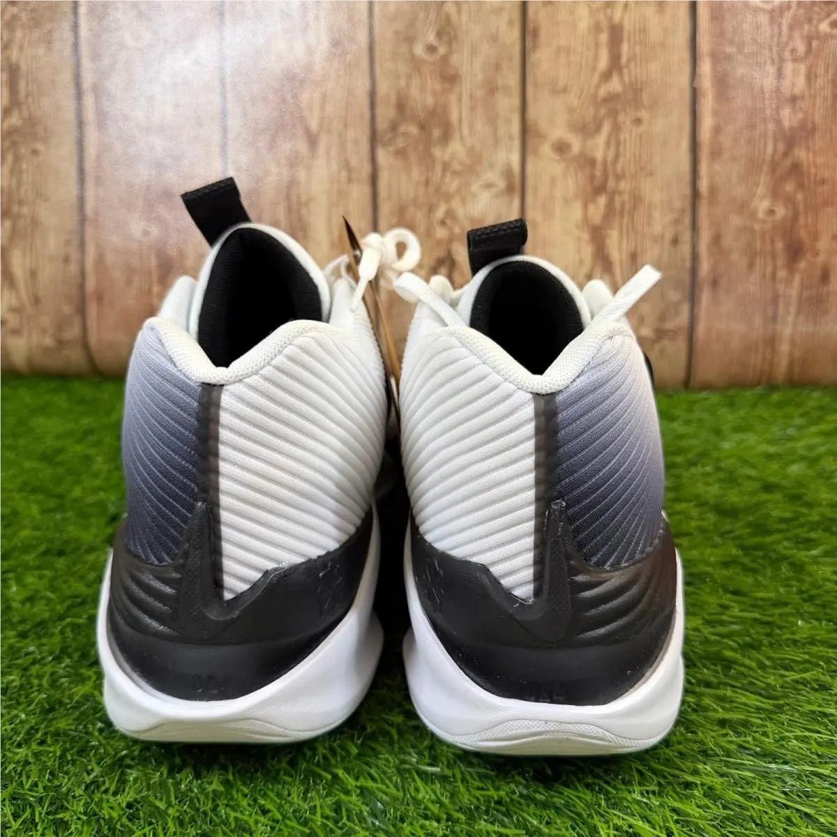 Nike shoes - G.T. Jump Academy - Jump Academy - White 4