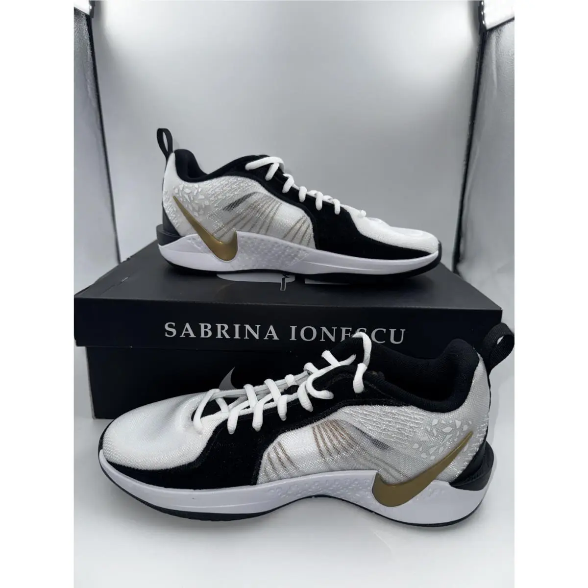 Nike shoes - Sabrina 2 - Sabrina - Gold 0