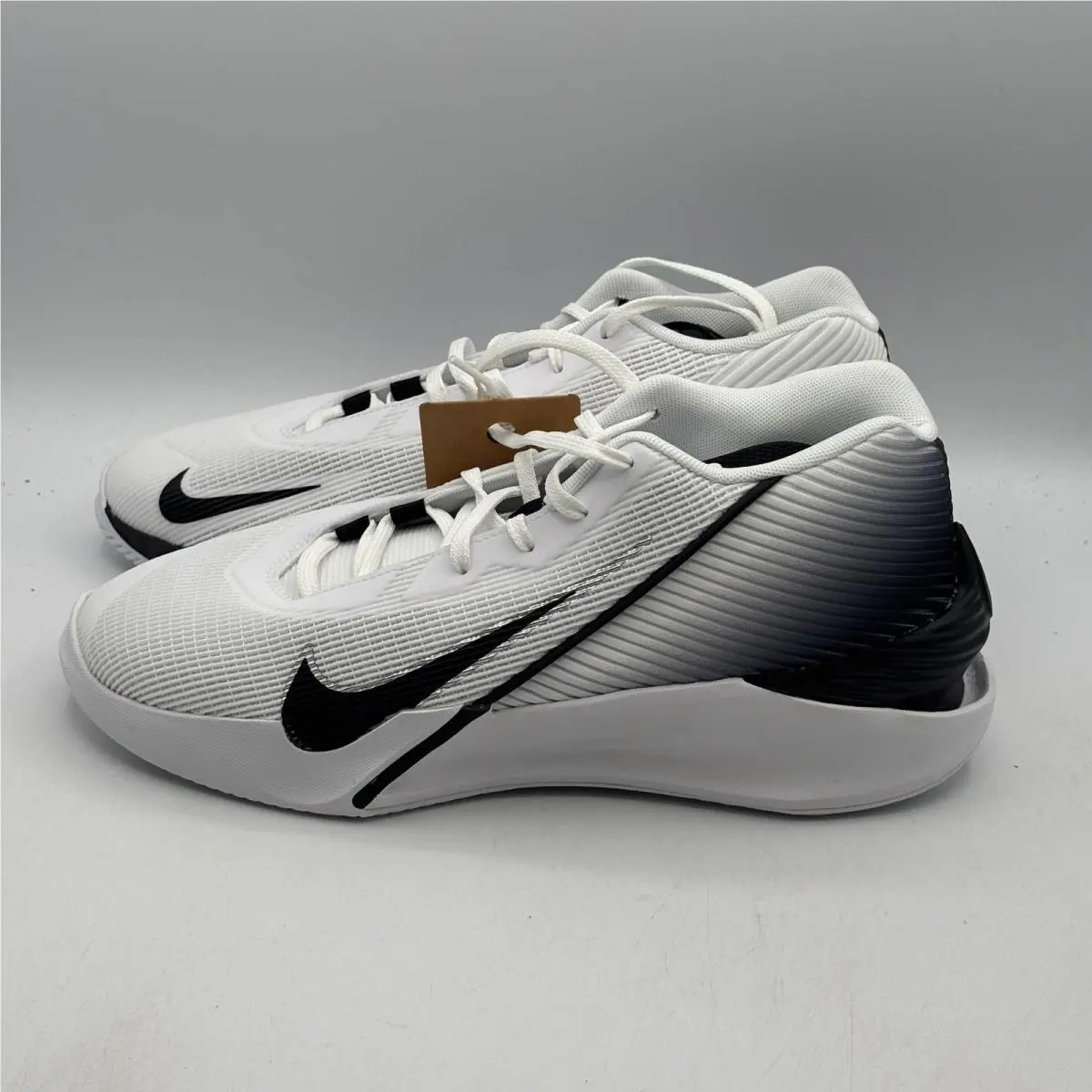 Nike shoes - G.T. Jump Academy - Jump Academy - White 2