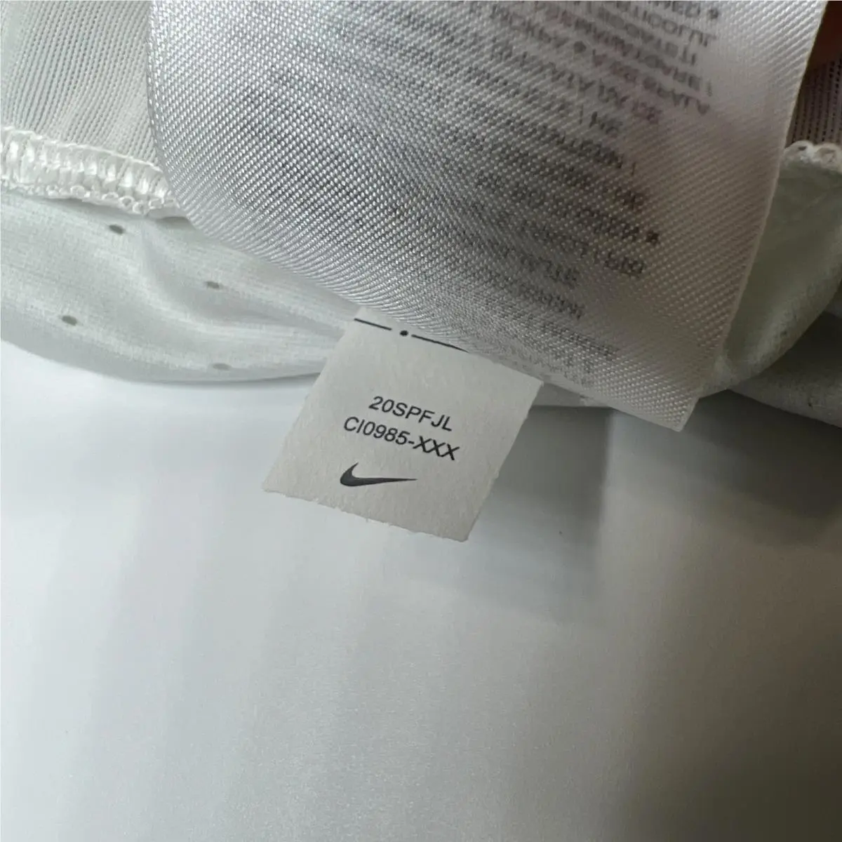 Nike clothing - CI 10985-XXX - CI 10985-XXX - White (UPC: 0193655338908) 3