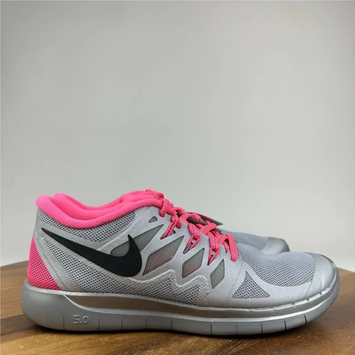 Nwob Big Kids Boys  Free 5.0 Flash GS Reflect Silver Sneakers Size 4.5 Y by Nike