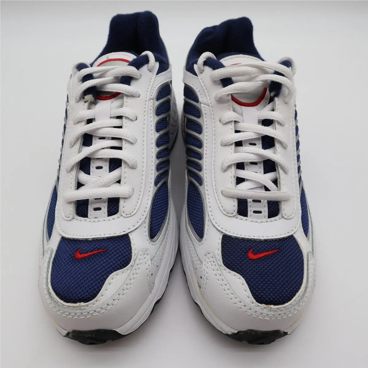 Nike shoes - Attest VII - Attest VII - White 2