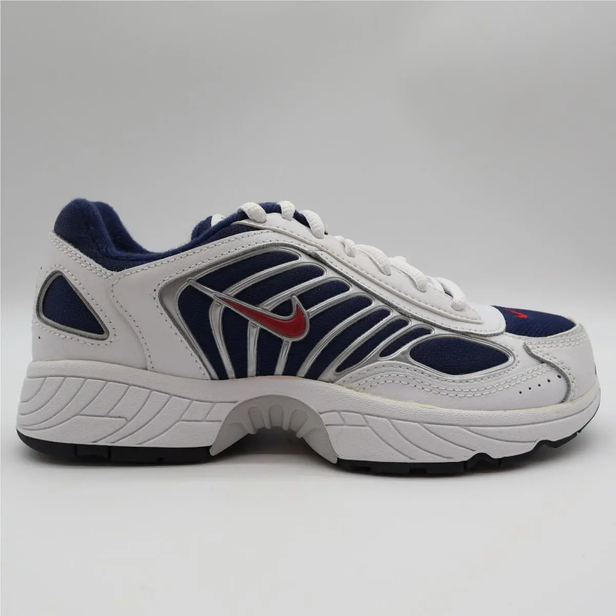 Nike shoes - Attest VII - Attest VII - White 7