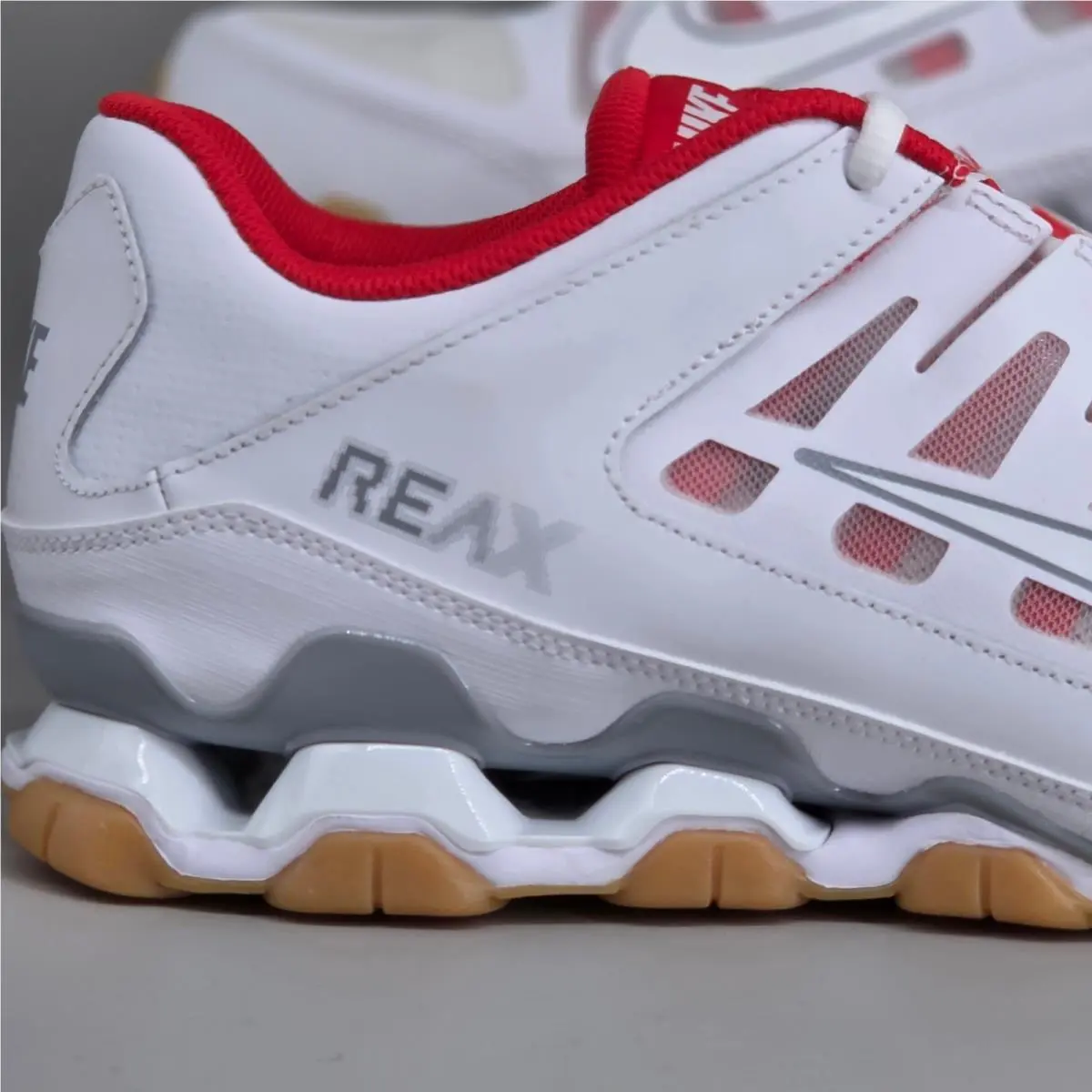Nike shoes - Nike Reax 8 - Reax - White 3