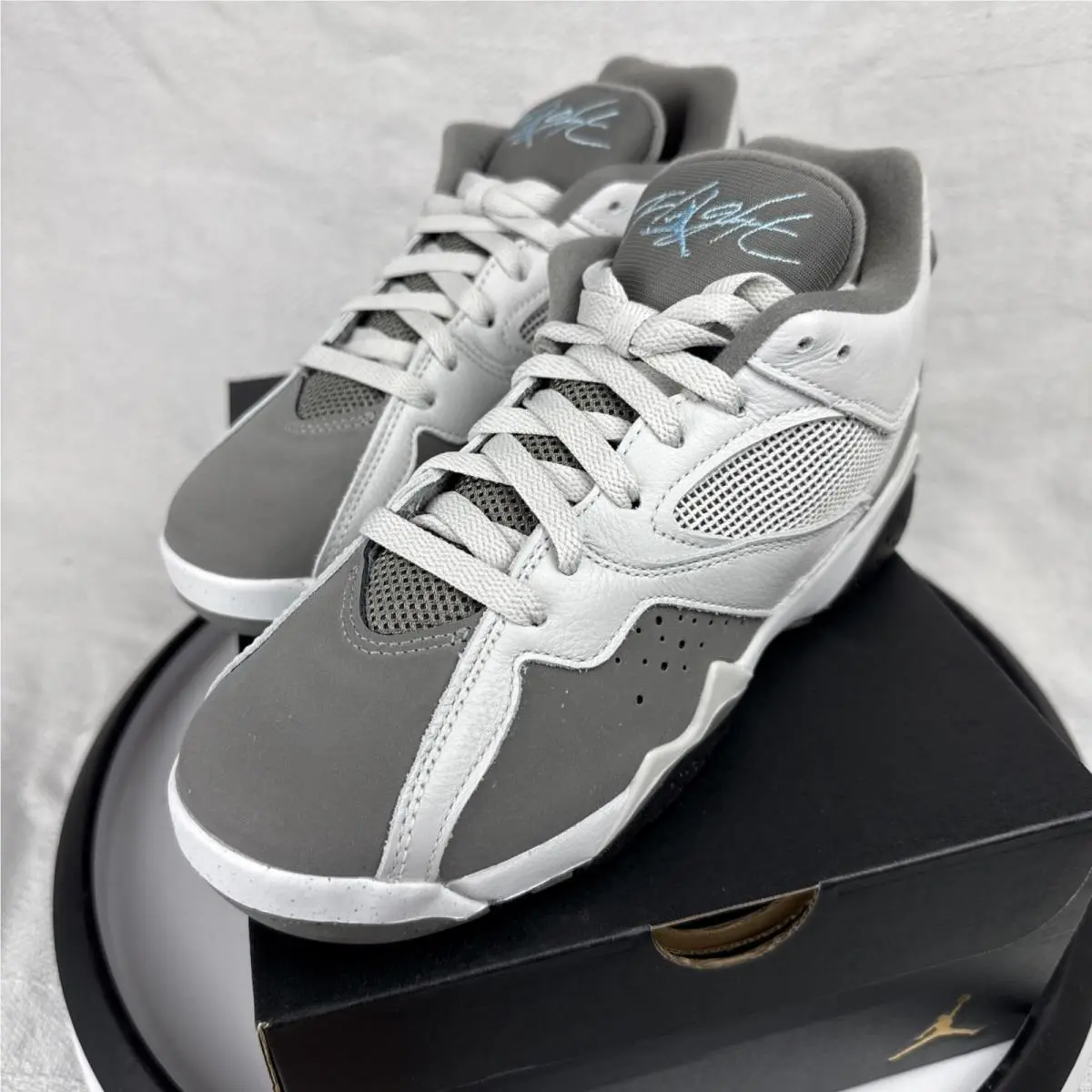 Nike shoes - MVP 92 - MVP - IH1404 014 - Photon Dust/Blue Chill 6