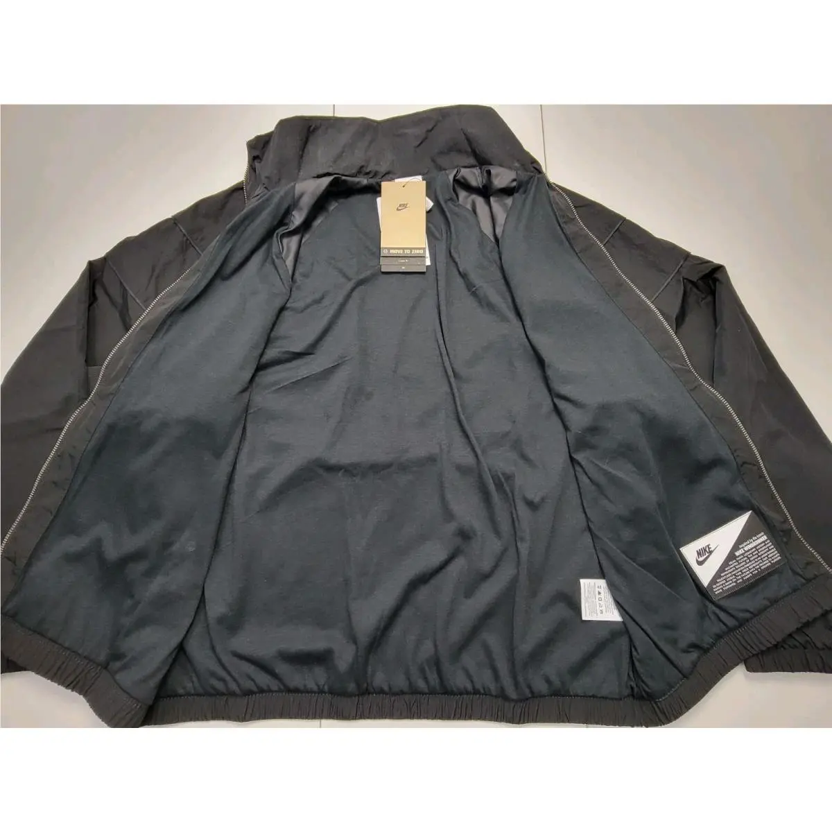 Nike clothing - FV6304-010 - FV6304-010 - Black 4