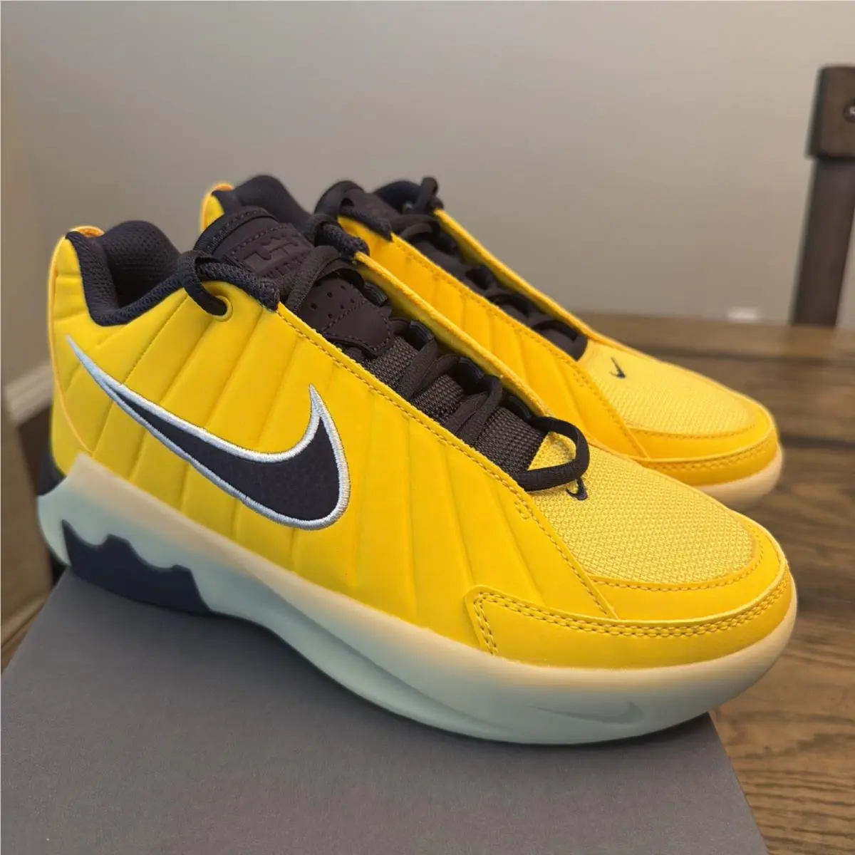 Lebron Witness IX GS Yellow Purple Basketball Sneakers Unisex Kids 5Y ..X1 by Nike