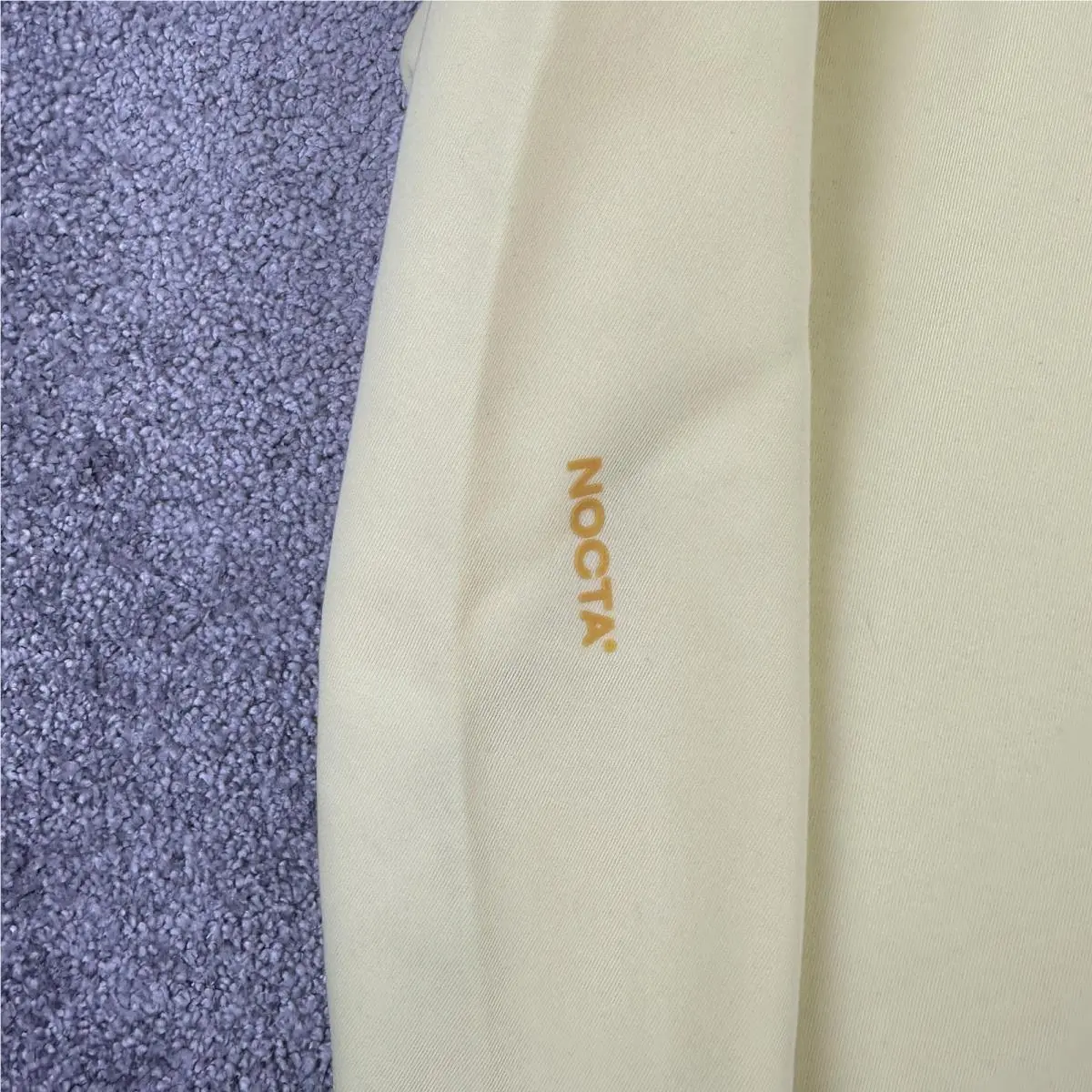 Nike clothing - Yellow 2
