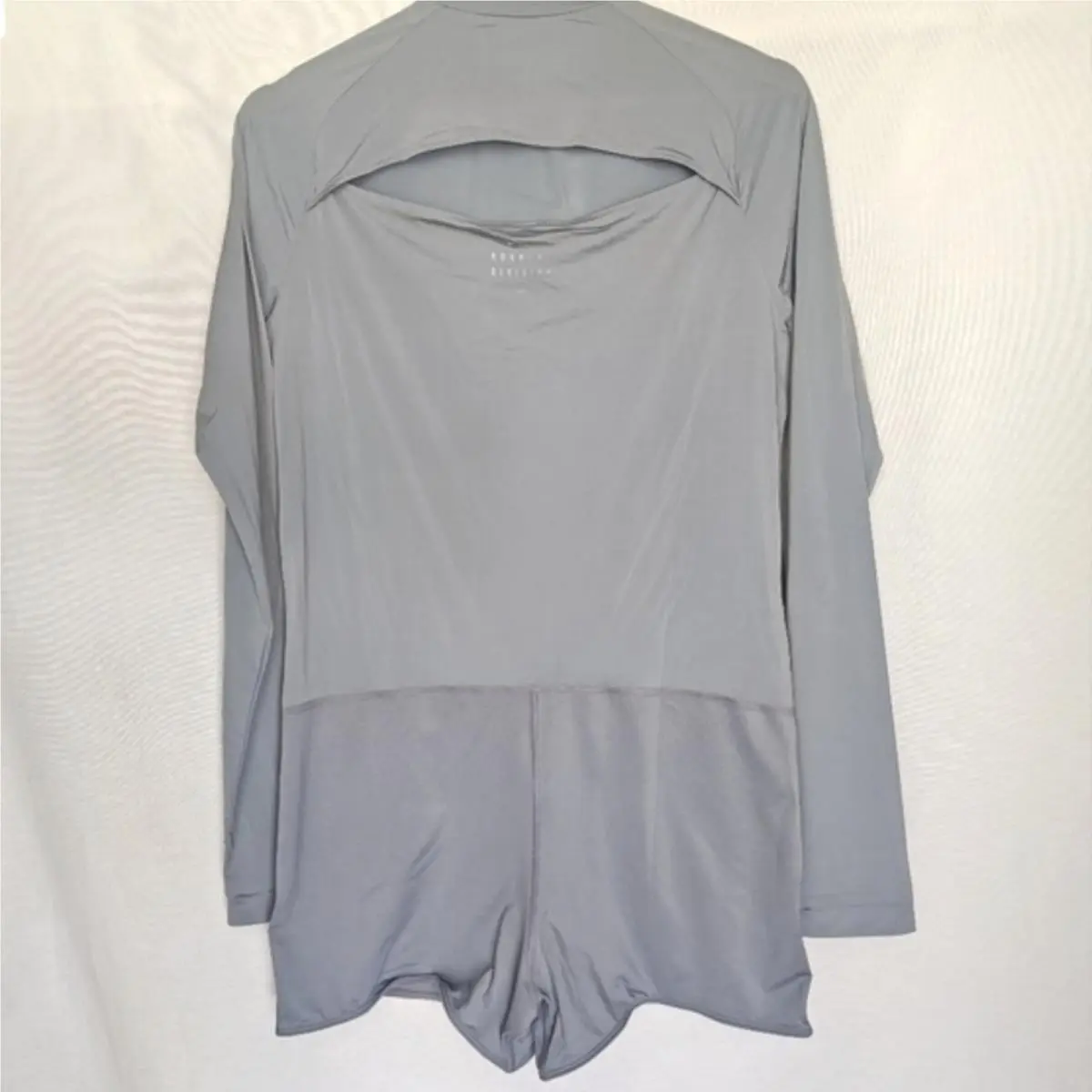 Nike clothing - Gray 1