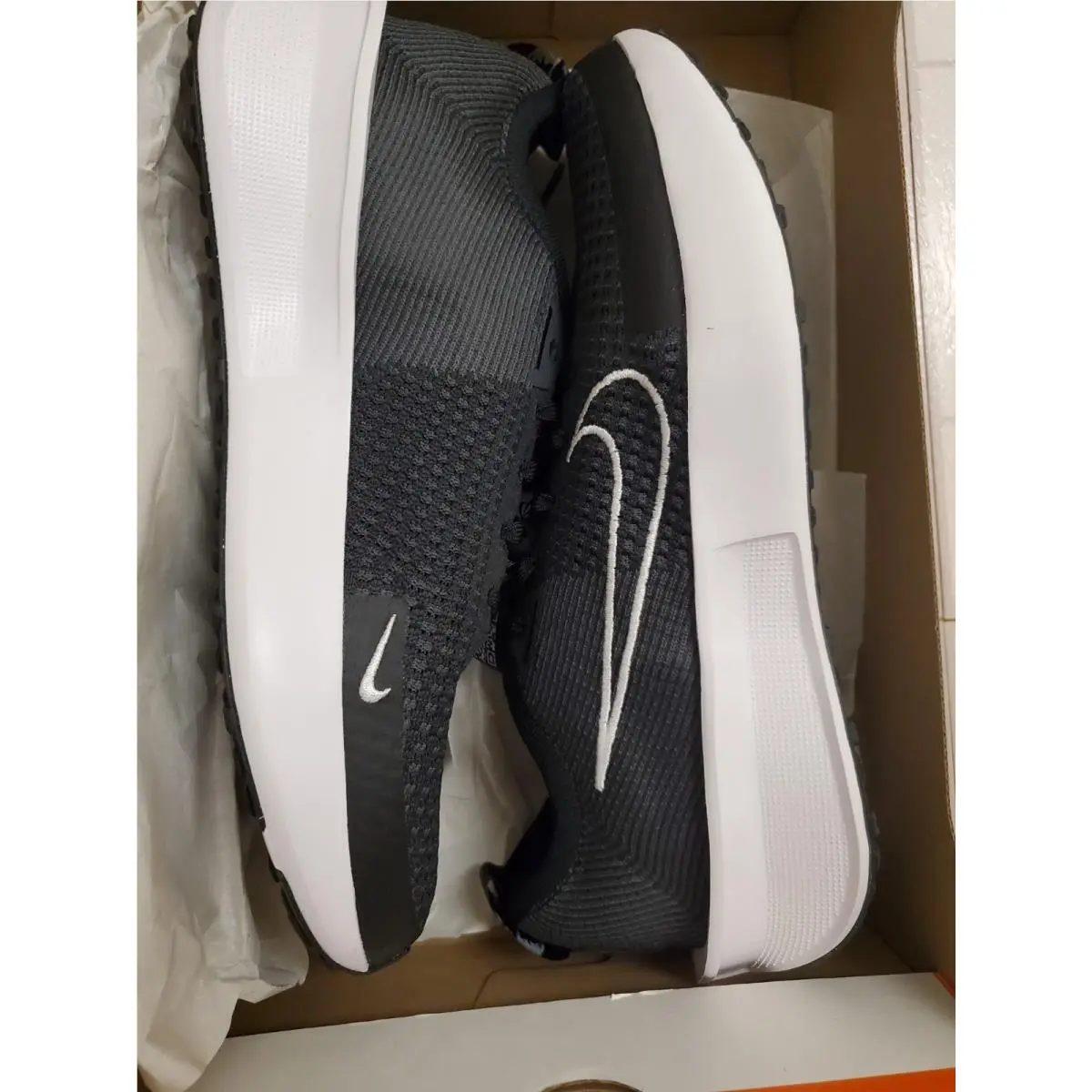 Nike shoes - Nike Interact Run - Interact Run - White 0
