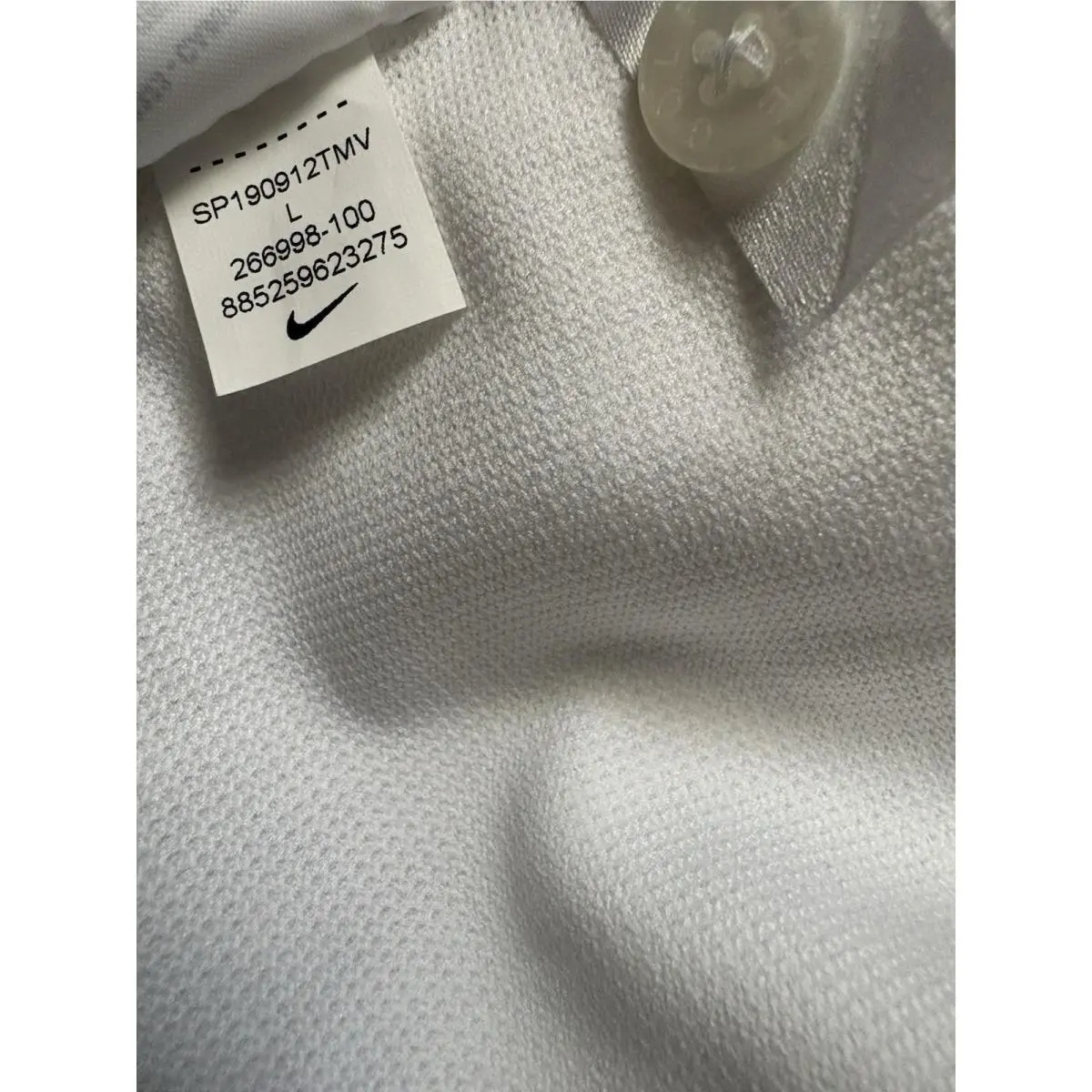 Nike clothing - Gold Nike - Gold - White 4