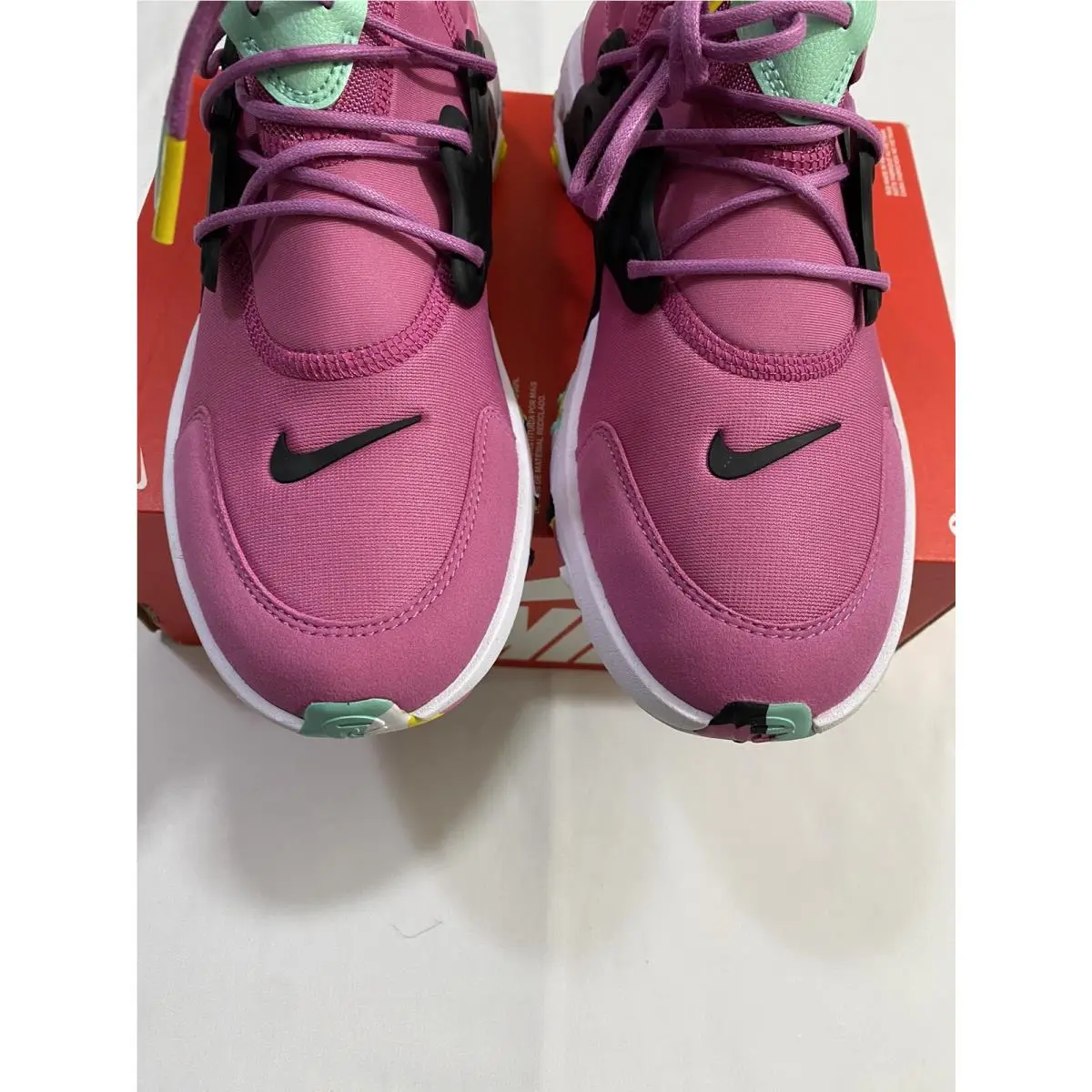 Nike shoes - Nike React Presto - React Presto - Pink (UPC: 0193654856526) 2