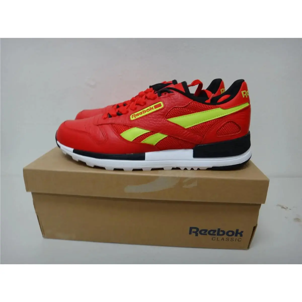 Reebok shoes - CL Leather 2.0 - Leather - BS9445 - Primal Red 0
