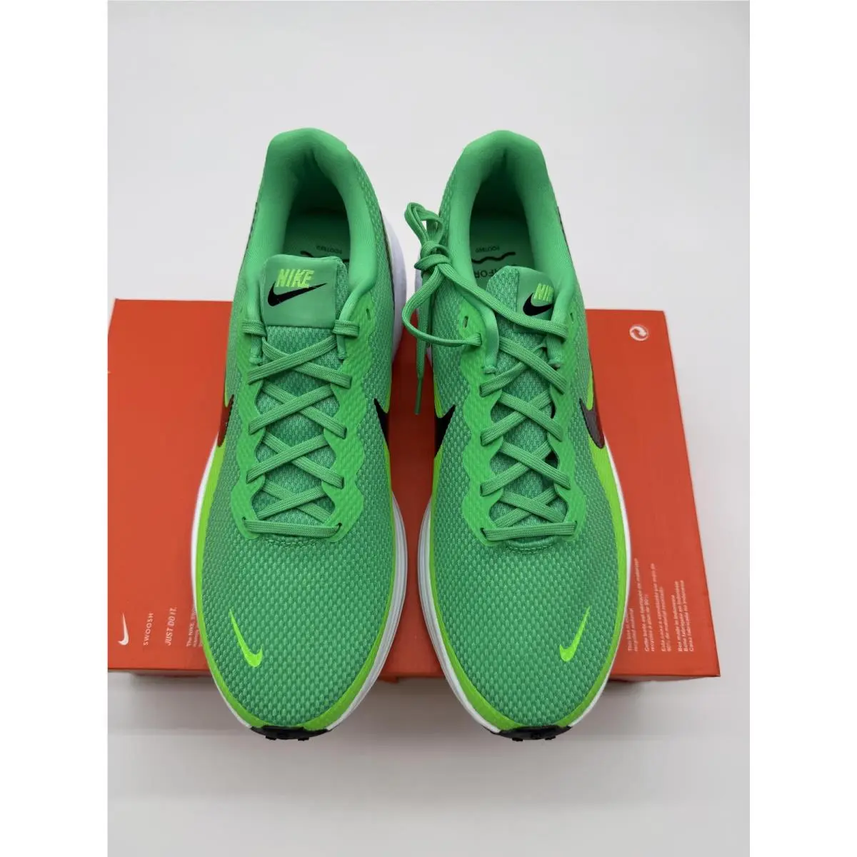 Nike shoes - Nike Revolution 8 - Revolution - HJ9198 301 - Green (UPC: 0197862891522) 0